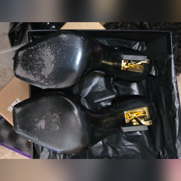 Yves Saint Laurent - Opyum YSL Logo-Heel Sandals with Golden Hardware - Picture 8 of 8